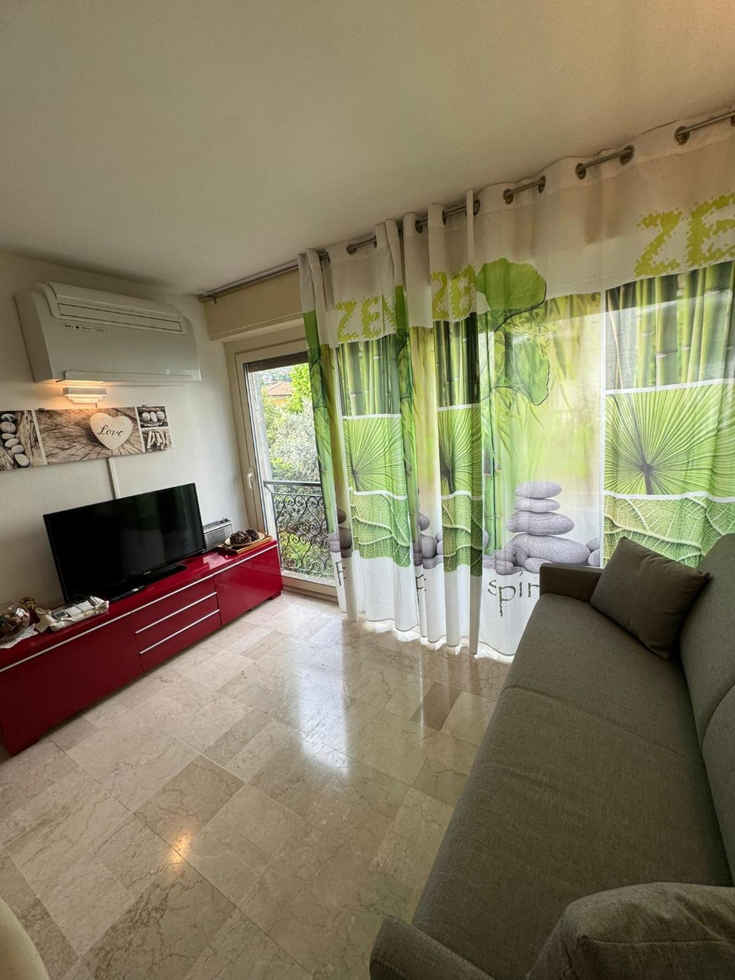 Appartamento Lido 'With Parking Space Included' Toscolano Maderno Bagian luar foto